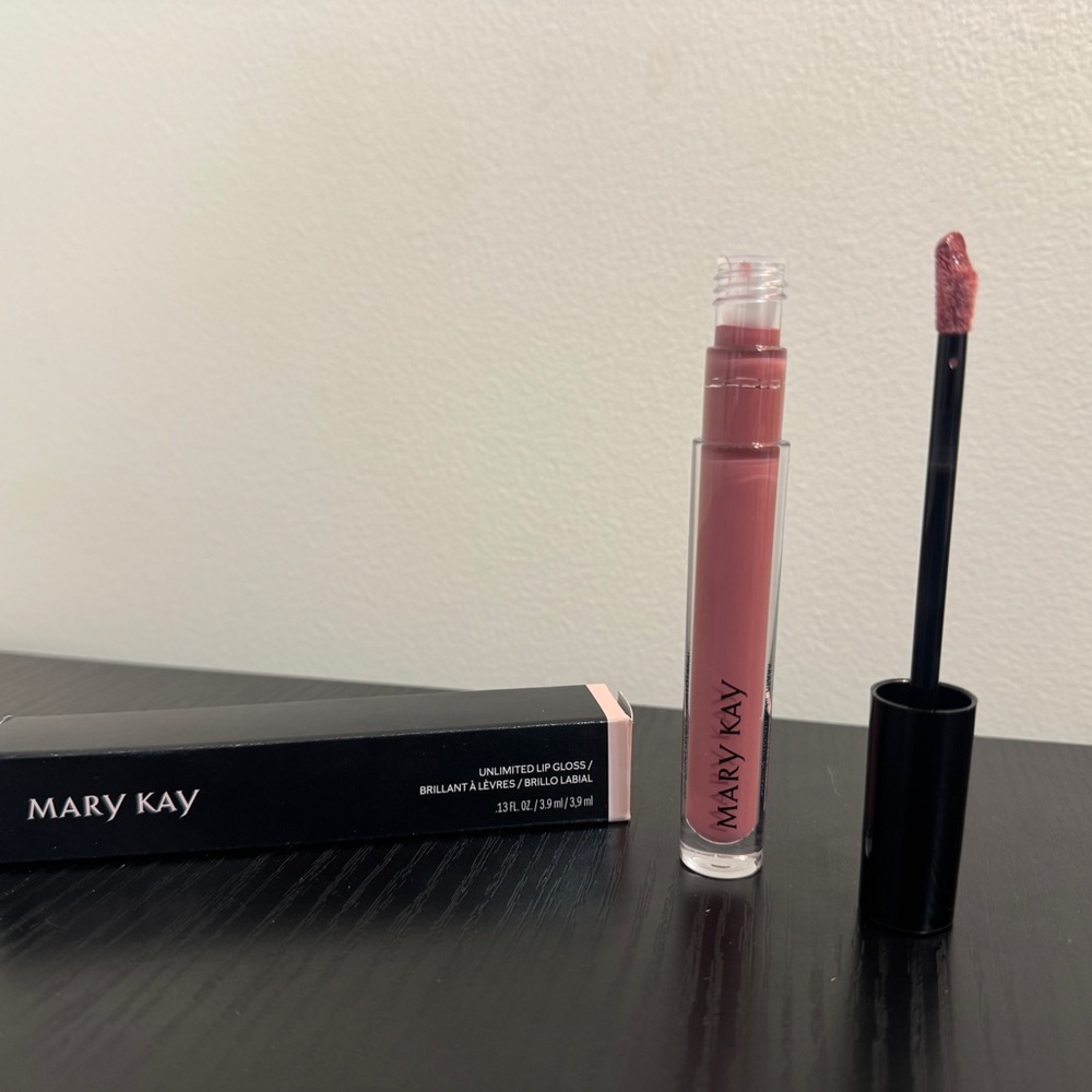 Mary Kay Nude Blush Lip Gloss